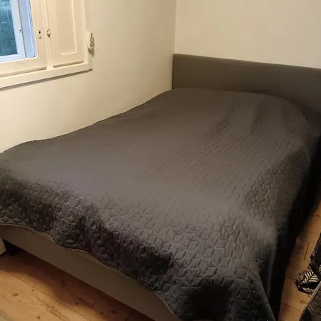 Ilmastoitu Nelostien Varrella Huoneisto *